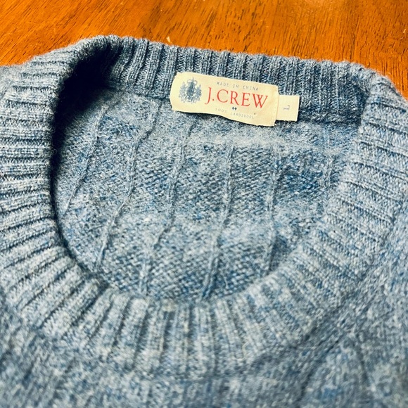 J. Crew Men's Heather Blue Cable Knit Crewneck Sweater - Picture 2 of 3
